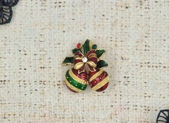 Брошь, р. 3.5х3.5 см