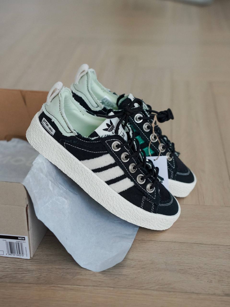 SONG FOR THE MUTE x Adidas originals Campus 80S