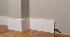 Плинтус DD710