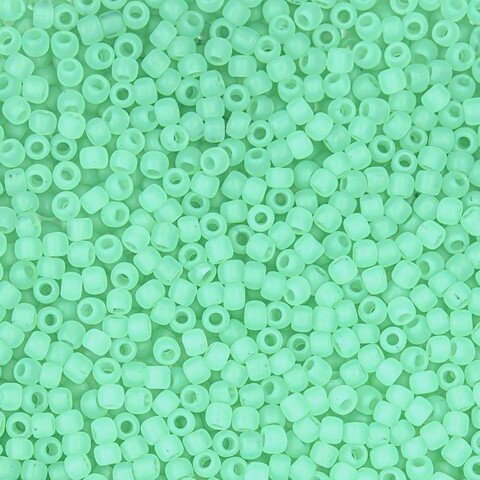 Японский бисер TOHO Round 11/0 (№144F), жемчужный матовый