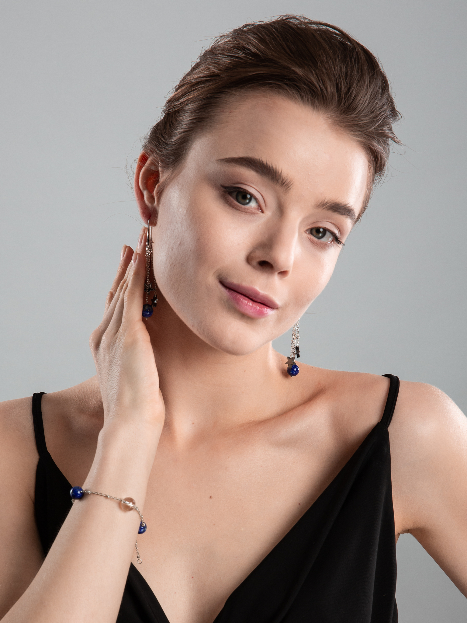 Серьги из лазурита и гематита