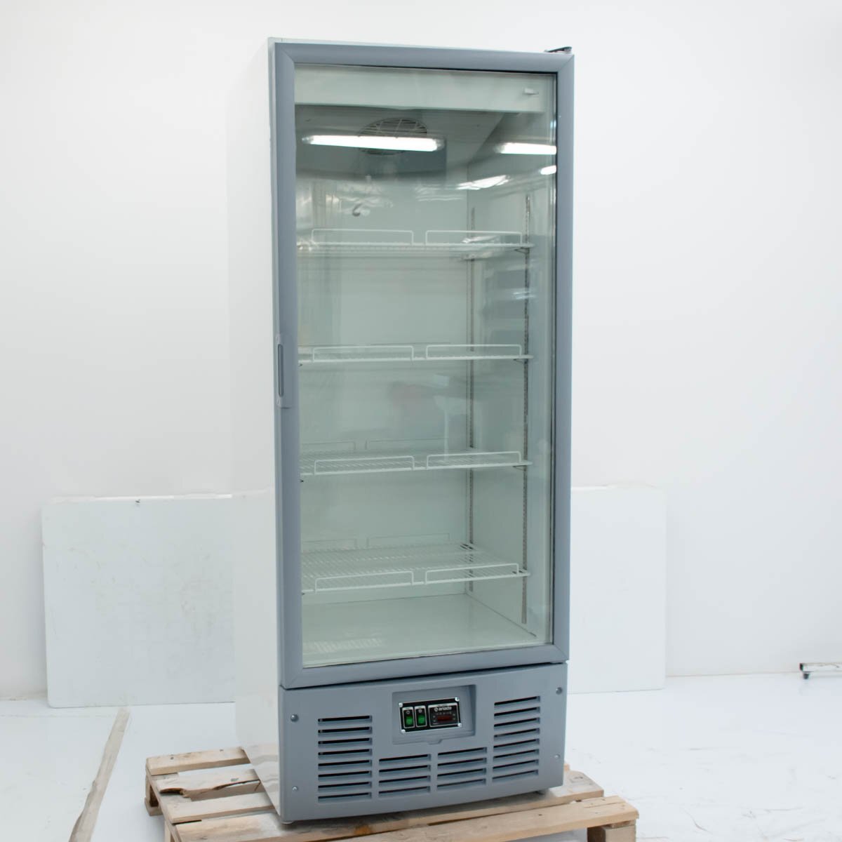 Шкаф холодильный Ариада РАПСОДИЯ R700MS