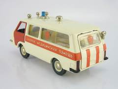 RAF-22031 Ambulance wrong number A26 (A27) 1983 USSR Radon Tantal Agat 1:43