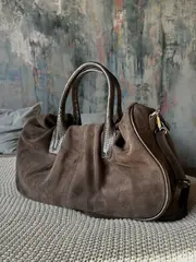 Женская коричневая сумка из натуральной замши