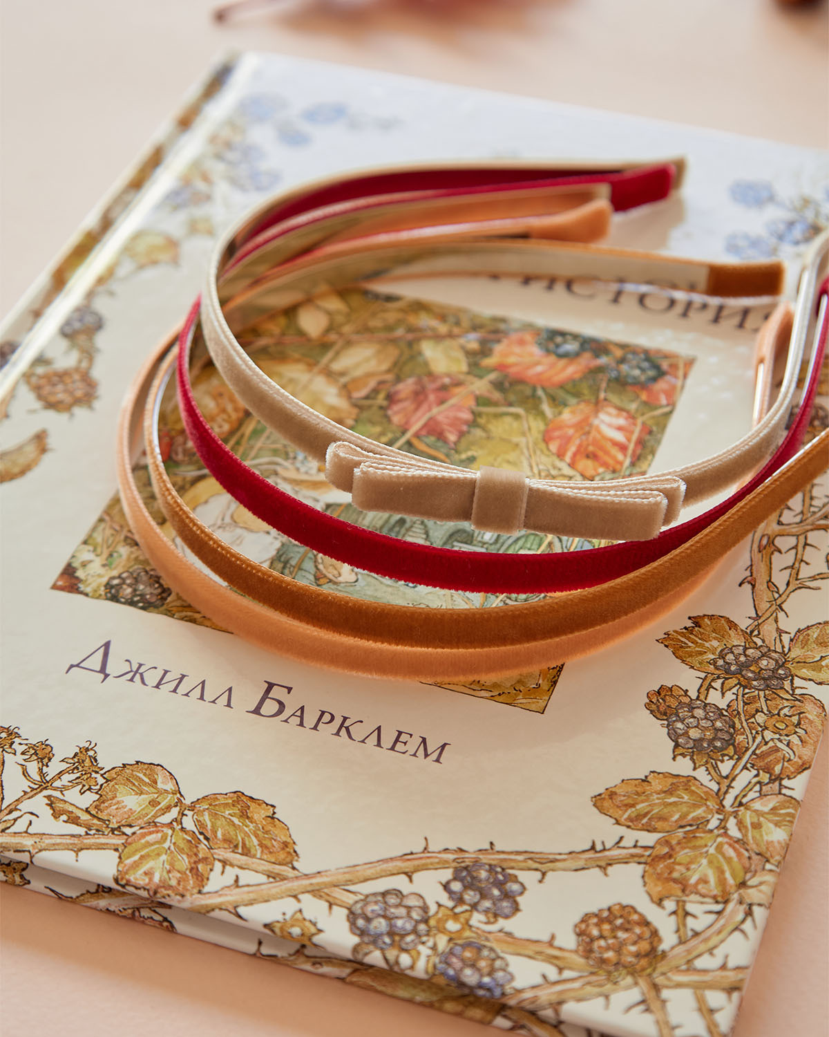 Бархатный ободок HOLLY