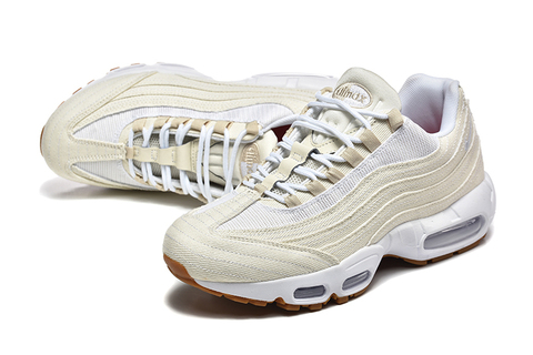 Levi’s x Nike Air Max 95 ‘Light Orewood Brown’ 