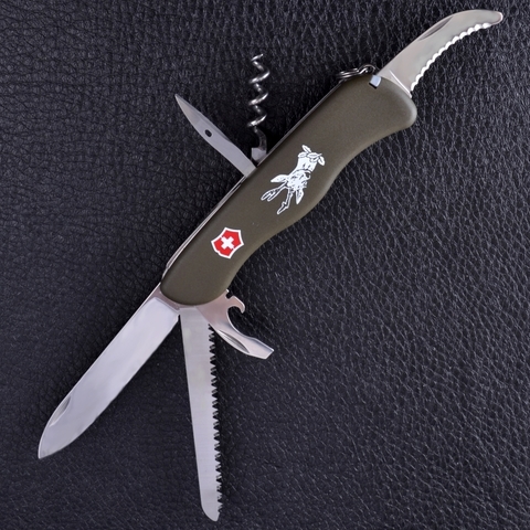 Нож складной Victorinox Hunter, 111 mm, Green (0.8873.4)