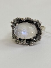 Венга (кольцо из серебра)