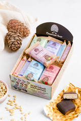 Кедровый марципан Ассорти / 7 вкусов / шоу-бокс / 18 шт / 720 г / ТМ Сибирский кедр