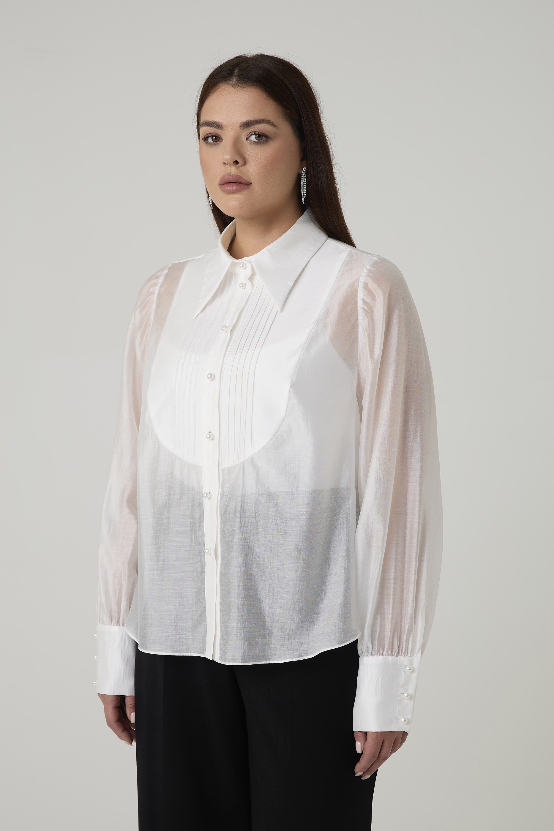 Блузка из тенселя с декоративной отстрочкой, белый