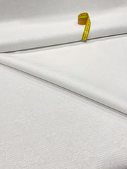 Ткань натуральная, с жаккардовым переплетением, цвет : белый ромб