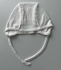 1546-37 Чепчик из ажура (белый)