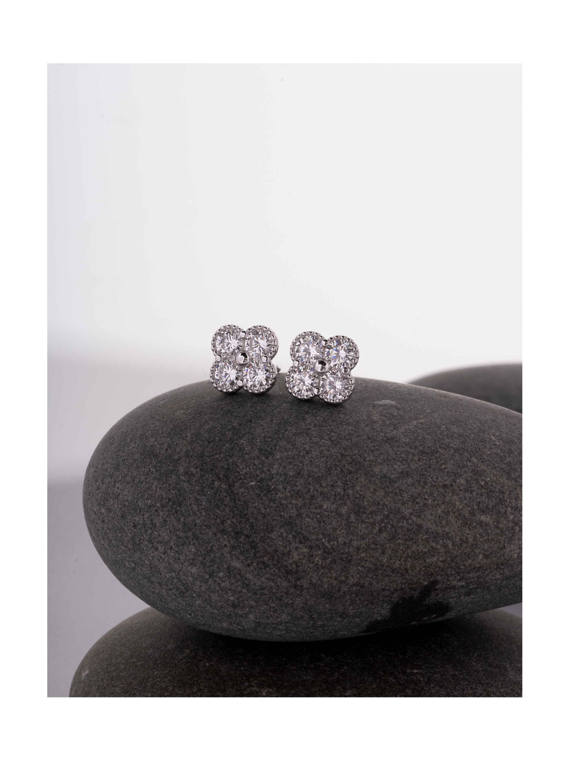 Серьги Четырёхлистники с фианитами