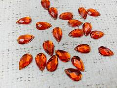 Стразы пришивные акрил, d 0,8х1,3 см, красный