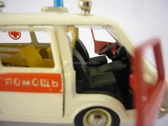 RAF-22031 Ambulance wrong number A26 (A27) 1983 USSR Radon Tantal Agat 1:43