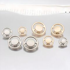 Пуговица 70285