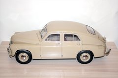 GAZ-M20 Pobeda (M-20 Victory) 1:8 DeAgostini not completely assembled