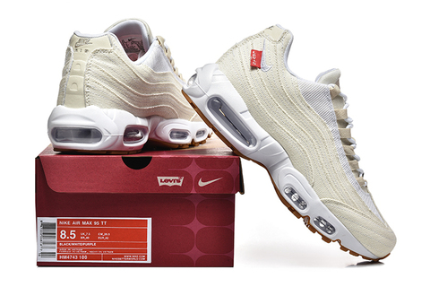 Levi’s x Nike Air Max 95 ‘Light Orewood Brown’ 