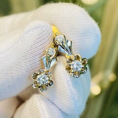 Золотые серьги СССР с бриллиантами