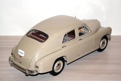 GAZ-M20 Pobeda (M-20 Victory) 1:8 DeAgostini not completely assembled