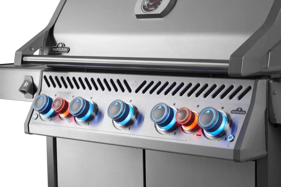 Газовый гриль Napoleon Rogue PRO-S 625 (стальной)