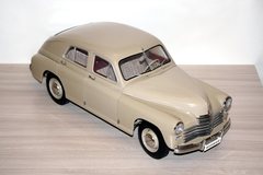 GAZ-M20 Pobeda (M-20 Victory) 1:8 DeAgostini not completely assembled