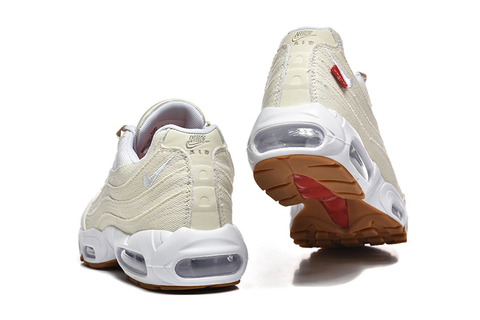 Levi’s x Nike Air Max 95 ‘Light Orewood Brown’ 