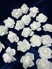 Роза из фоамирана круглая 4 см, белые, набор 20 шт.