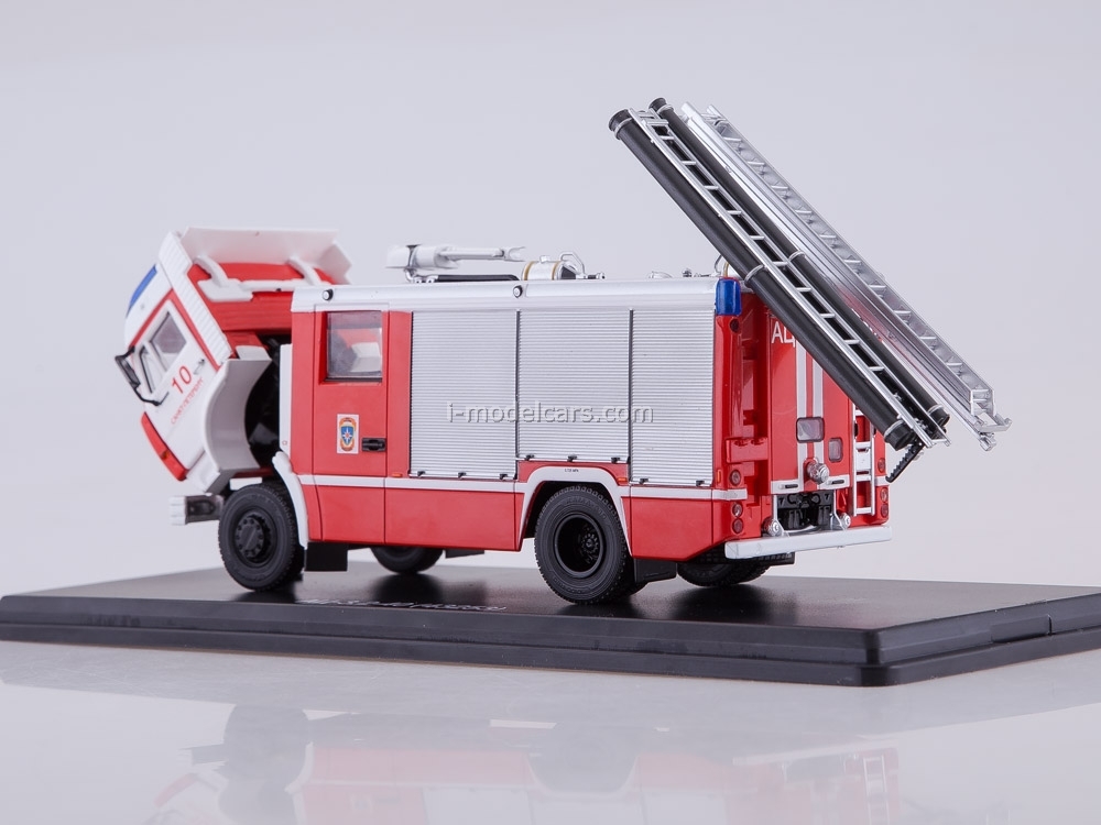 KAMAZ-43253 AC-3,2-40 St. Petersburg fire engine 1:43 Start Scale