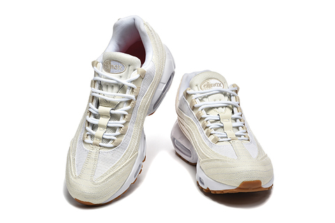 Levi’s x Nike Air Max 95 ‘Light Orewood Brown’ 