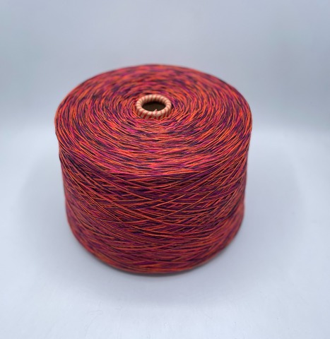 Авторская смотка (пр.Италия) 251м/100гр, Шерсть/Хлопок/Меринос/Полиамид/Вискоза/Кашемир, цвет-Драконий фрукт, арт.36491