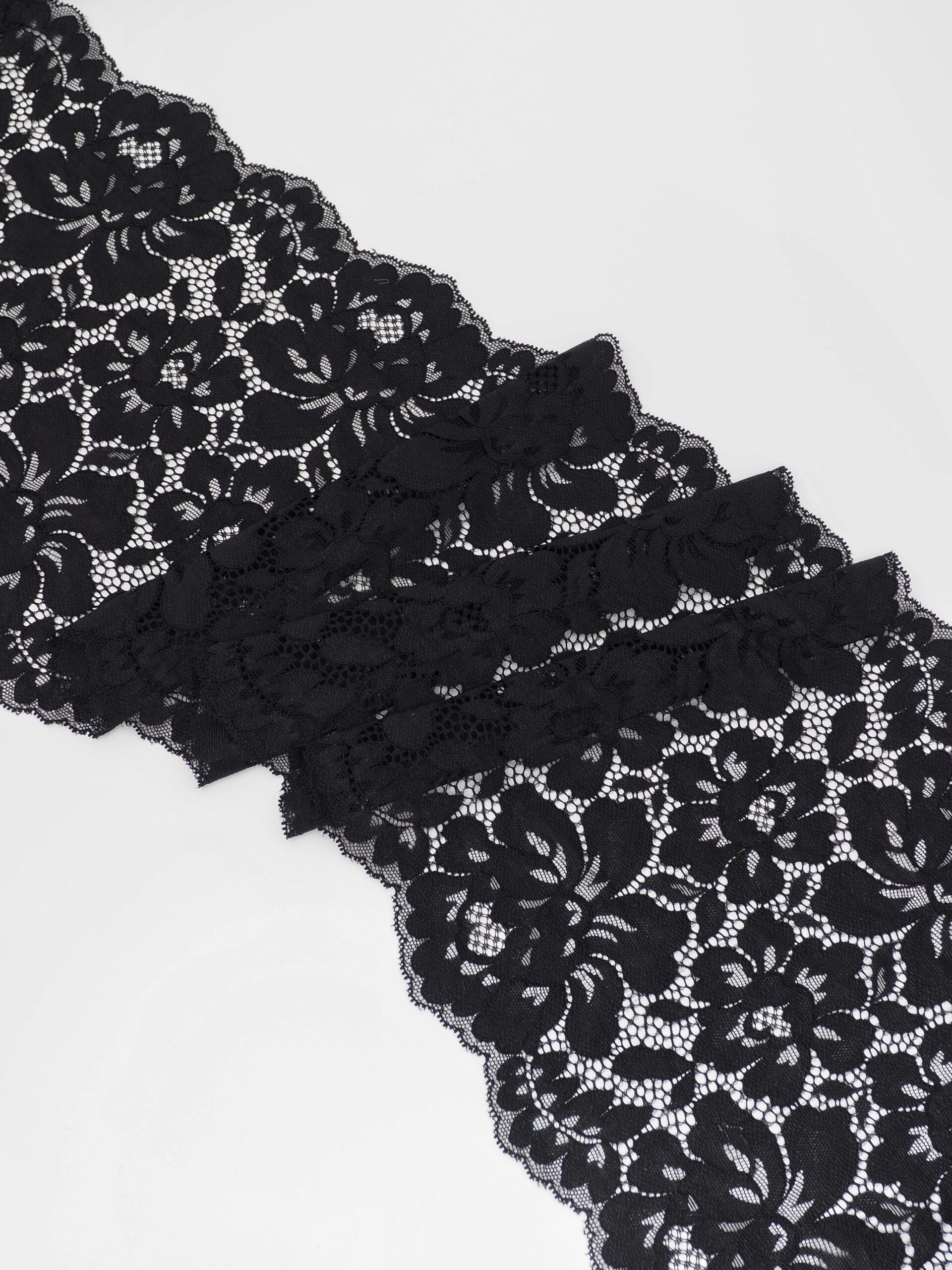 Эластичное кружево черное ширина 21 см