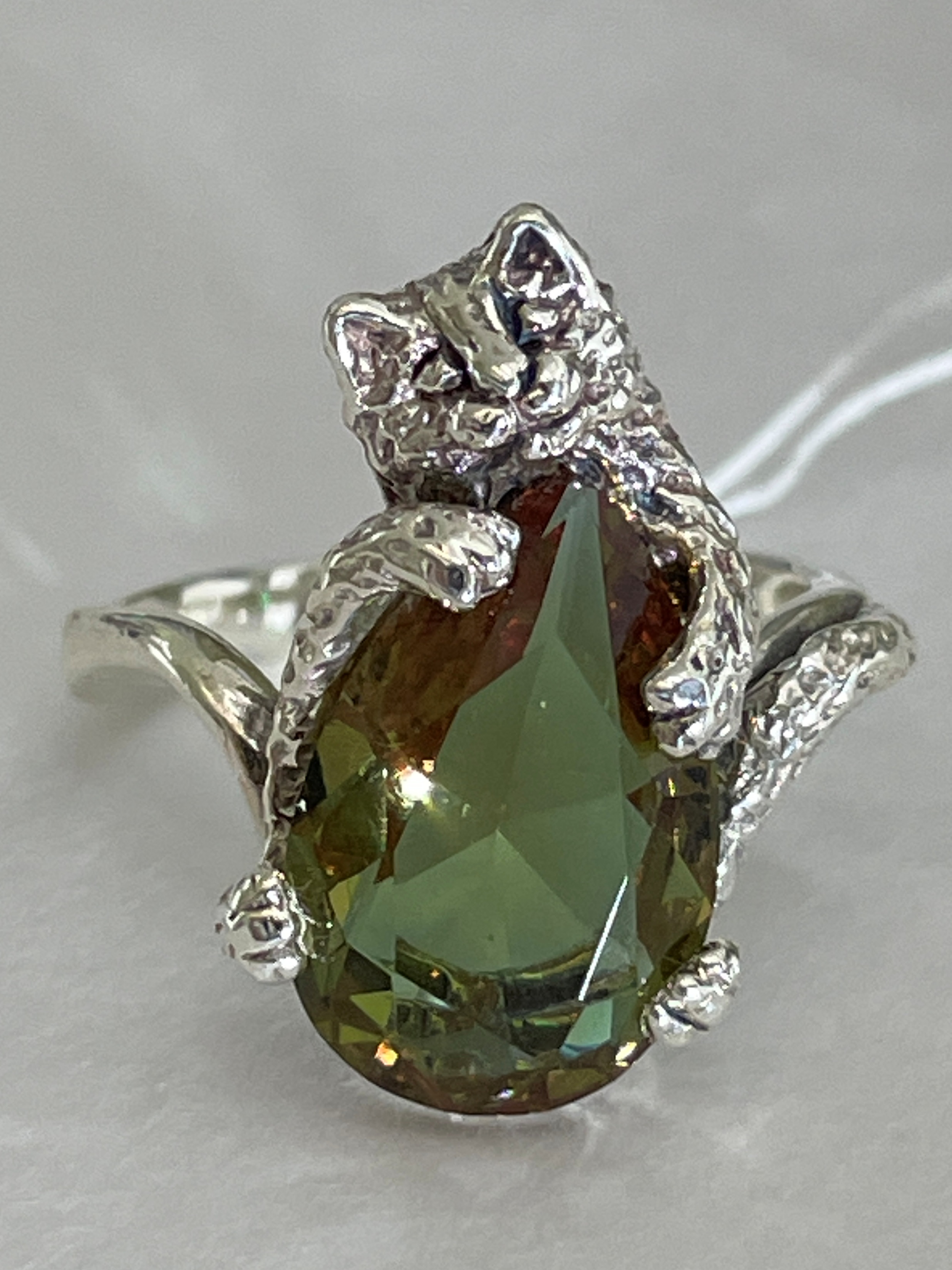 Сытый кот (кольцо из серебра)