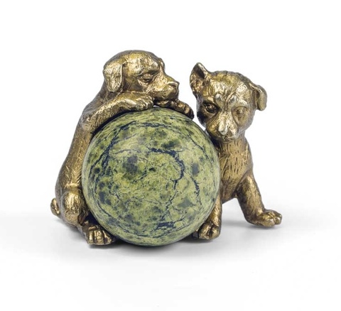 Композиция из бронзы и камня Щенки с мячом