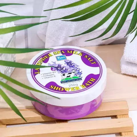 Скраб солевой для тела с лавандой и молоком Yoko Lavender Spa Milk Salt Shower Bath, 250 гр купить выгодно в Иркутске с бесплатной доставкой по России