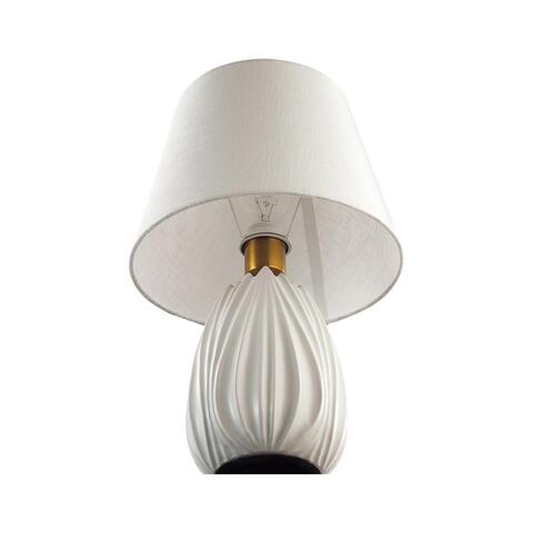 Настольная лампа Lumion SONA 8121/1T
