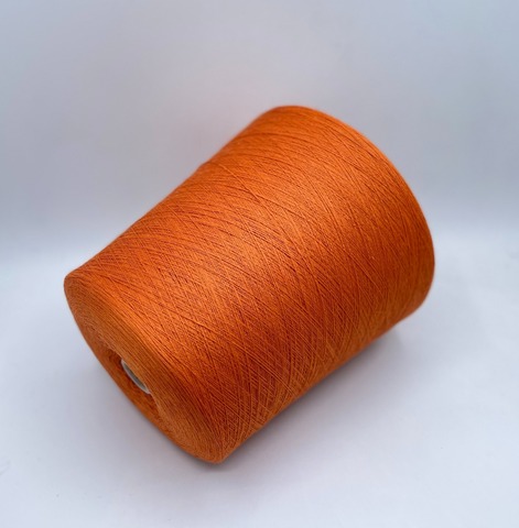 Folco (пр.Италия). 2/28 1400м/100гр, 50% меринос, 50% акрил, цвет-Оранжевый(55/638), арт.33415