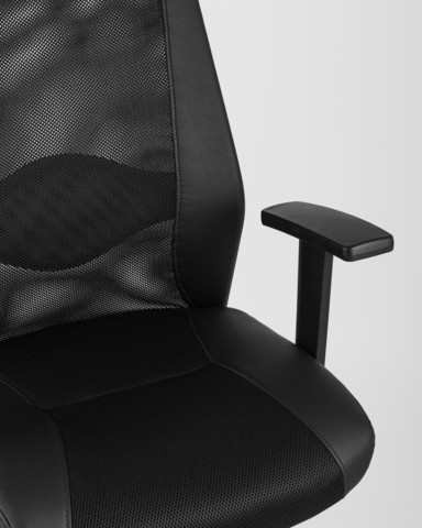 Кресло офисное TopChairs Studio черное