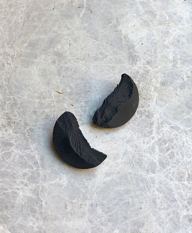 Серьги CURVAS BLACK