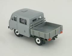 UAZ-39094 Farmer gray metal Agat Mossar Tantal 1:43