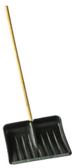 69-0-430 Лопата снегоуборочная, пластмассовая, с накладкой, деревянный черенок, 500х382мм (Россия)