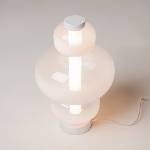 Настольная светодиодная лампа Maytoni Atmos MOD364TL-L15W3K