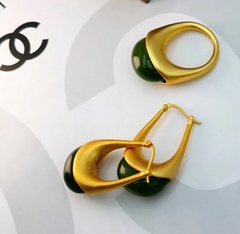 Серьги капли с цветной вставкой в стиле BOTTEGA