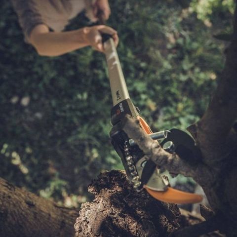 Сучкорез Fiskars PowerGear UPX82, черный/оранжевый (1023625)