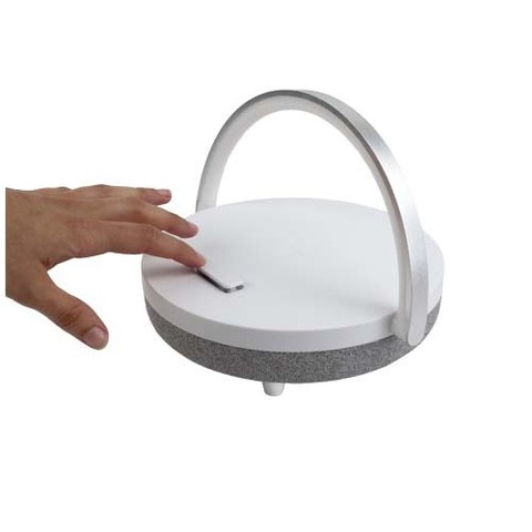 Prixton динамик Bluetooth® 4-в-1 мощностью 10 Вт со светодиодной подсветкой и базой для беспроводной зарядки