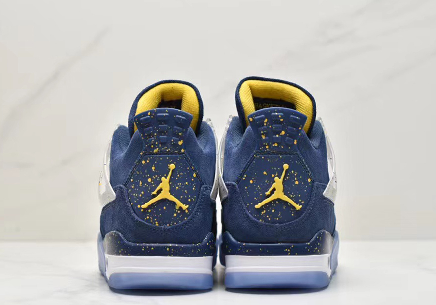 Air Jordan 4 Michigan Wolverines