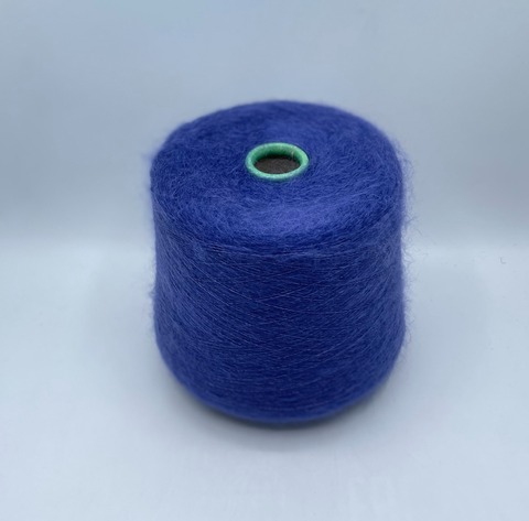 Filcom (пр.Италия), art.Aurora, 850м/100 гр. 70% Суперкидмохер, 30% Шелк , цвет-Ирис (639) арт-36271