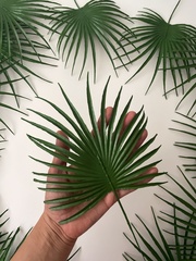 Пальма круглая зеленая, лист 20 см, зелень искусственная, набор 15 листьев.