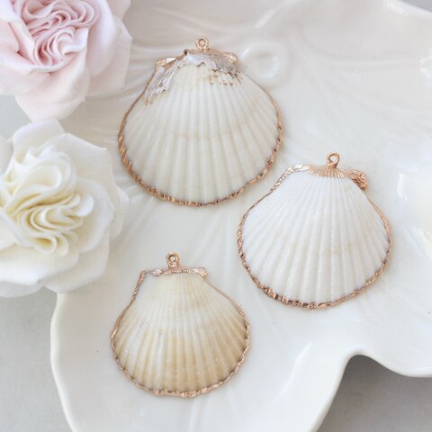 Подвеска Ракушка с позолотой 30-50 на 30-50 мм, РК054