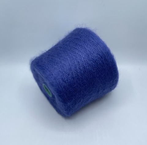 Filcom (пр.Италия), art.Aurora, 850м/100 гр. 70% Суперкидмохер, 30% Шелк , цвет-Ирис (639) арт-36271
